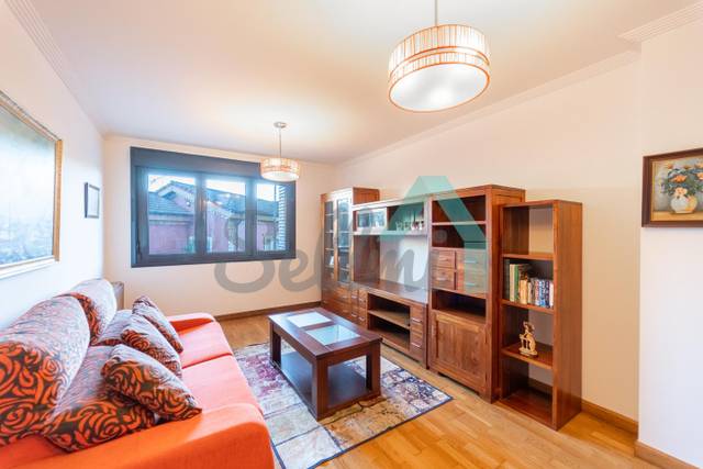 Piso en Alquiler en De Martín en La Calzada