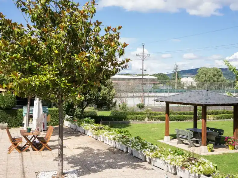 Terrassa de Casa o xalet en venda en Ponferrada amb Piscina i Balcó