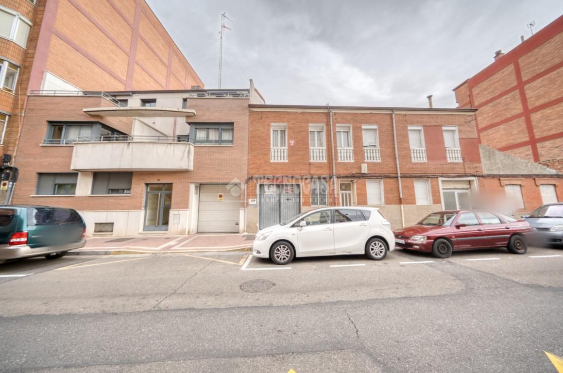 Pis en venda a La Victoria - Puente Jardín