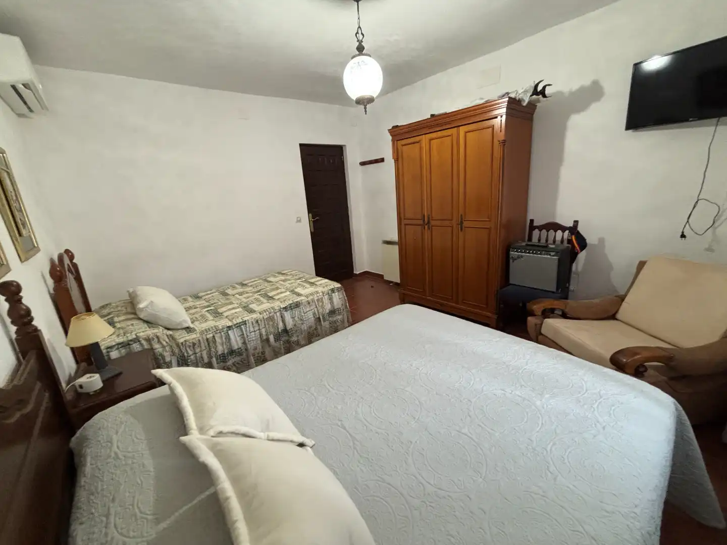 Habitación de Finca rústica en venta en Andújar con Aire acondicionado, Jardín privado y Piscina