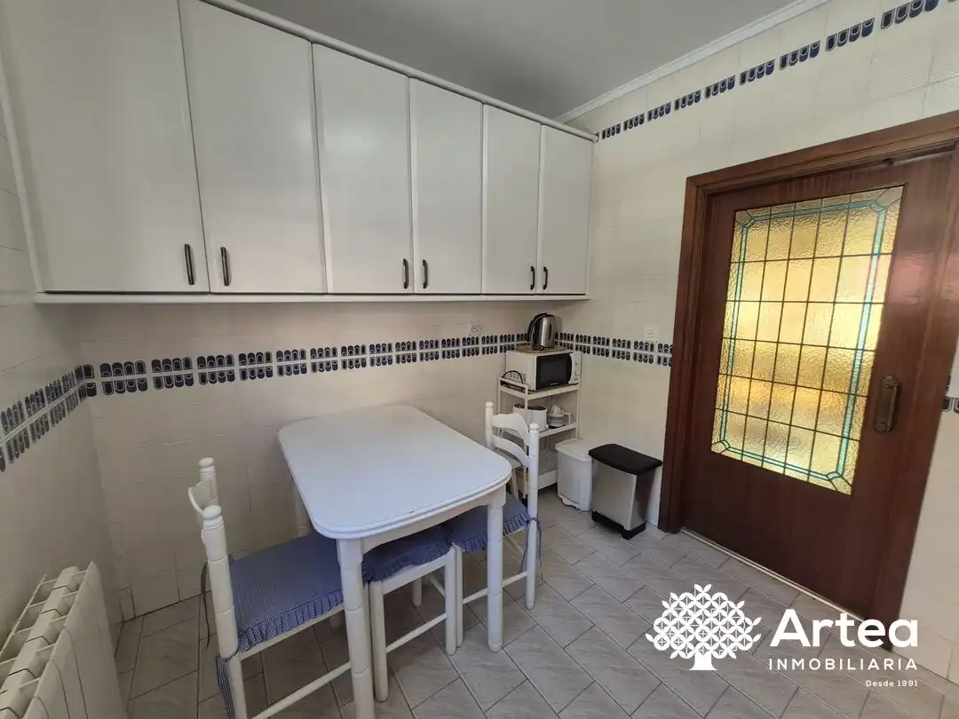 Cocina de Piso de alquiler en Bilbao  con Calefacción, Jardín privado y Terraza