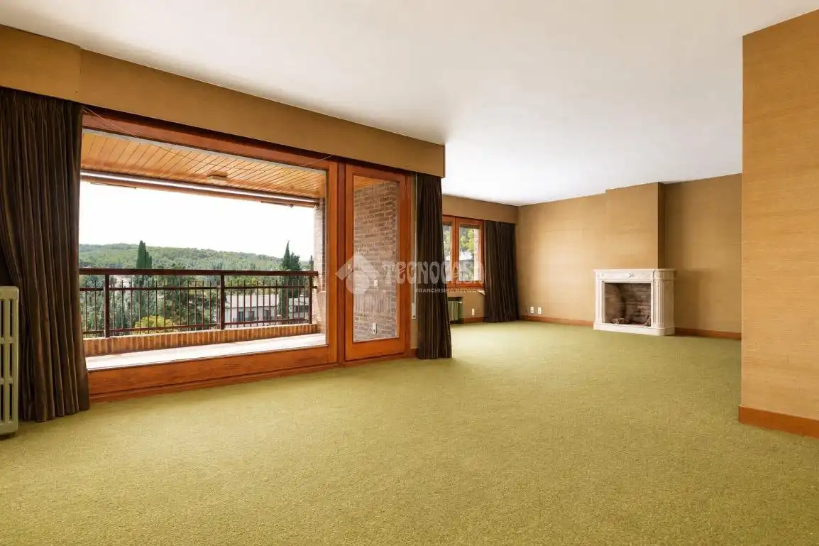 Sala de estar de Piso en venta en Zaragoza con Calefacción, Terraza y Balcón