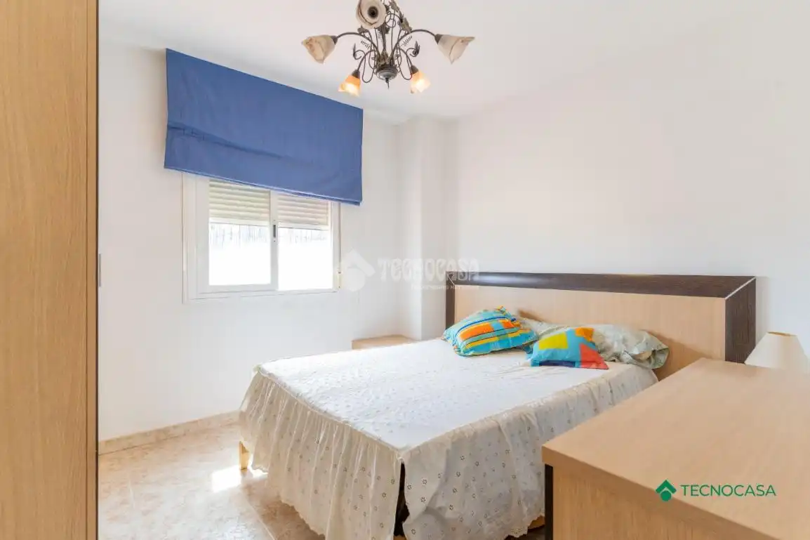 Bedroom of Detached homes for sale in Roquetas de Mar  with Air Conditioner and Terrace