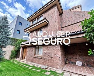 Exterior view of House or chalet to rent in  Madrid Capital  with Heating, Terrace and Storage room