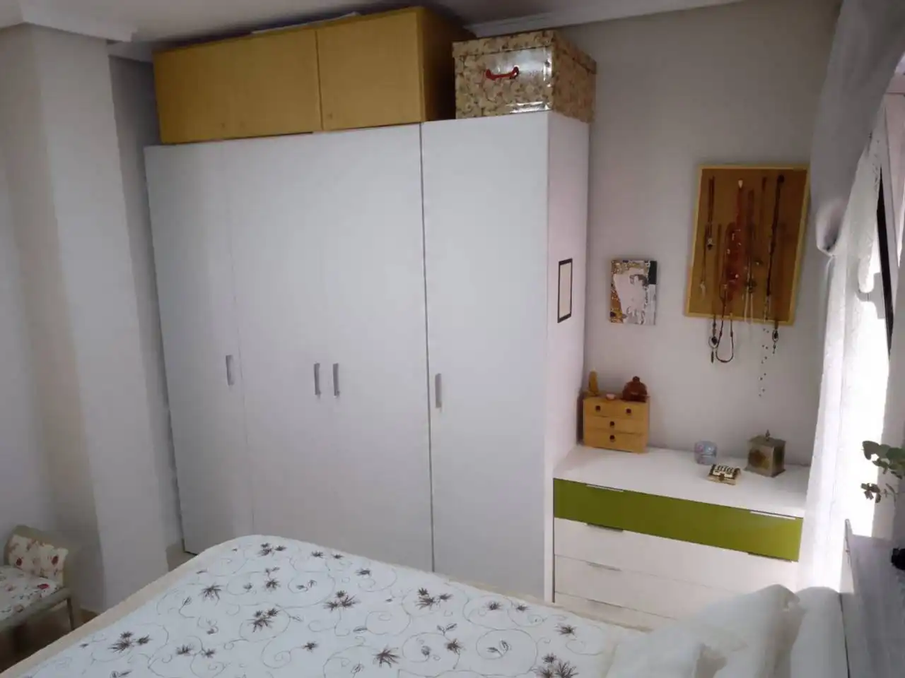 Habitación de Piso en venta en Elda con Balcón