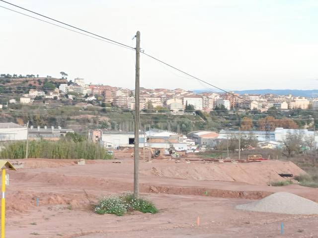 Terreno industrial en Venta en Congost - Santa Caterina