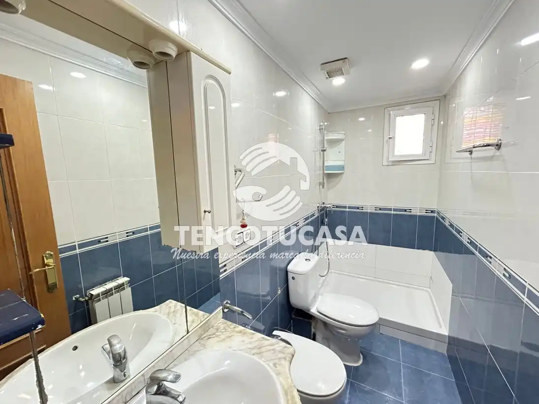 Baño de Piso en venta en Madrid con Aire acondicionado, Calefacción y Trastero