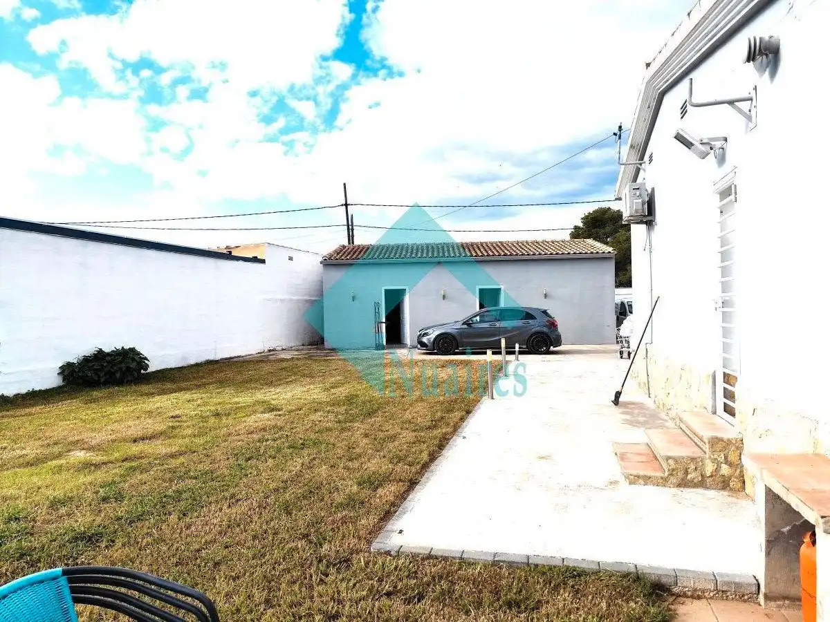 Detached house with garden for sale in El Grao, imagen 7