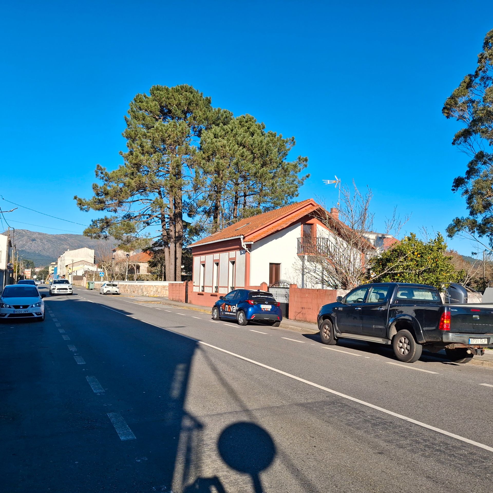 Exterior view of House or chalet for sale in Boiro  with Private garden, Terrace and Storage room