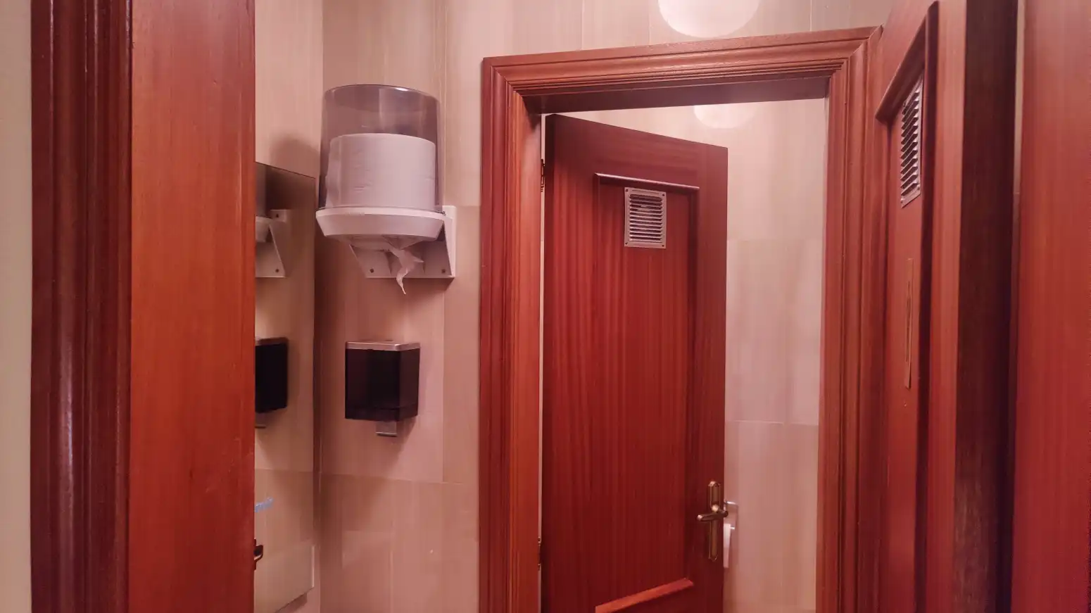 Büro zur Miete in IRUNLARREA 13. Pamplona-Iruña, 13, Mendebaldea - Ermitagaña