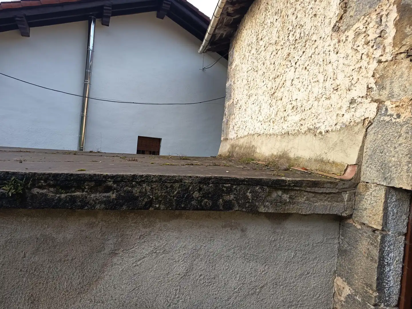 Balcony of Houses for sale in Basaburua