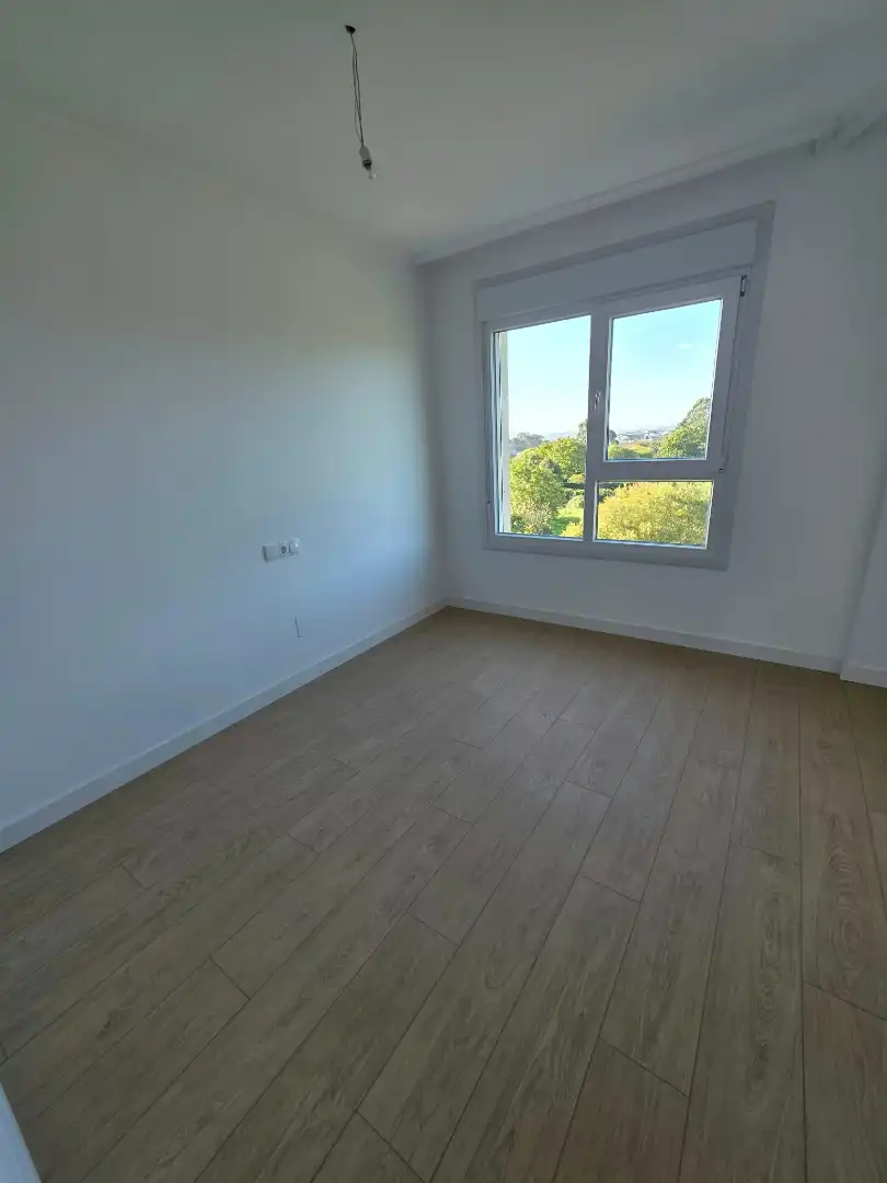 Habitación de Dúplex en venta en A Malata - Catabois - Ciudad Jardín