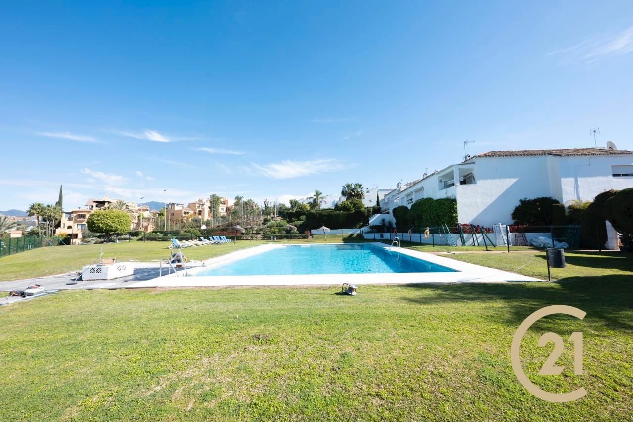 Garden of Apartment for sale in Estepona  with Air Conditioner, Oven and Washing machine