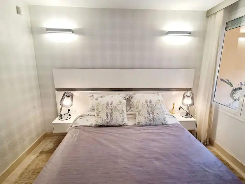 Apartamento con balcón en alquiler en Elviria - Cabopino, imagen 16
