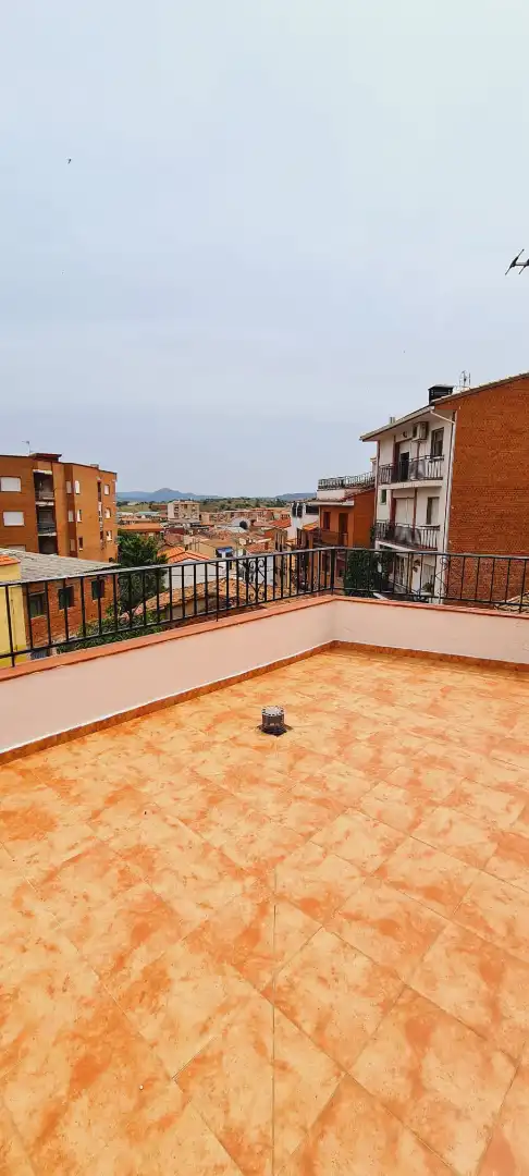Casa adosada de lloguer a Calle del Castillo, 48, El Tiemblo