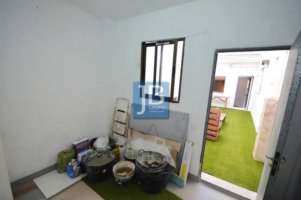 Casa adosada en venda en L'Alcúdia de Crespins amb Terrassa, Moblat i Forn
