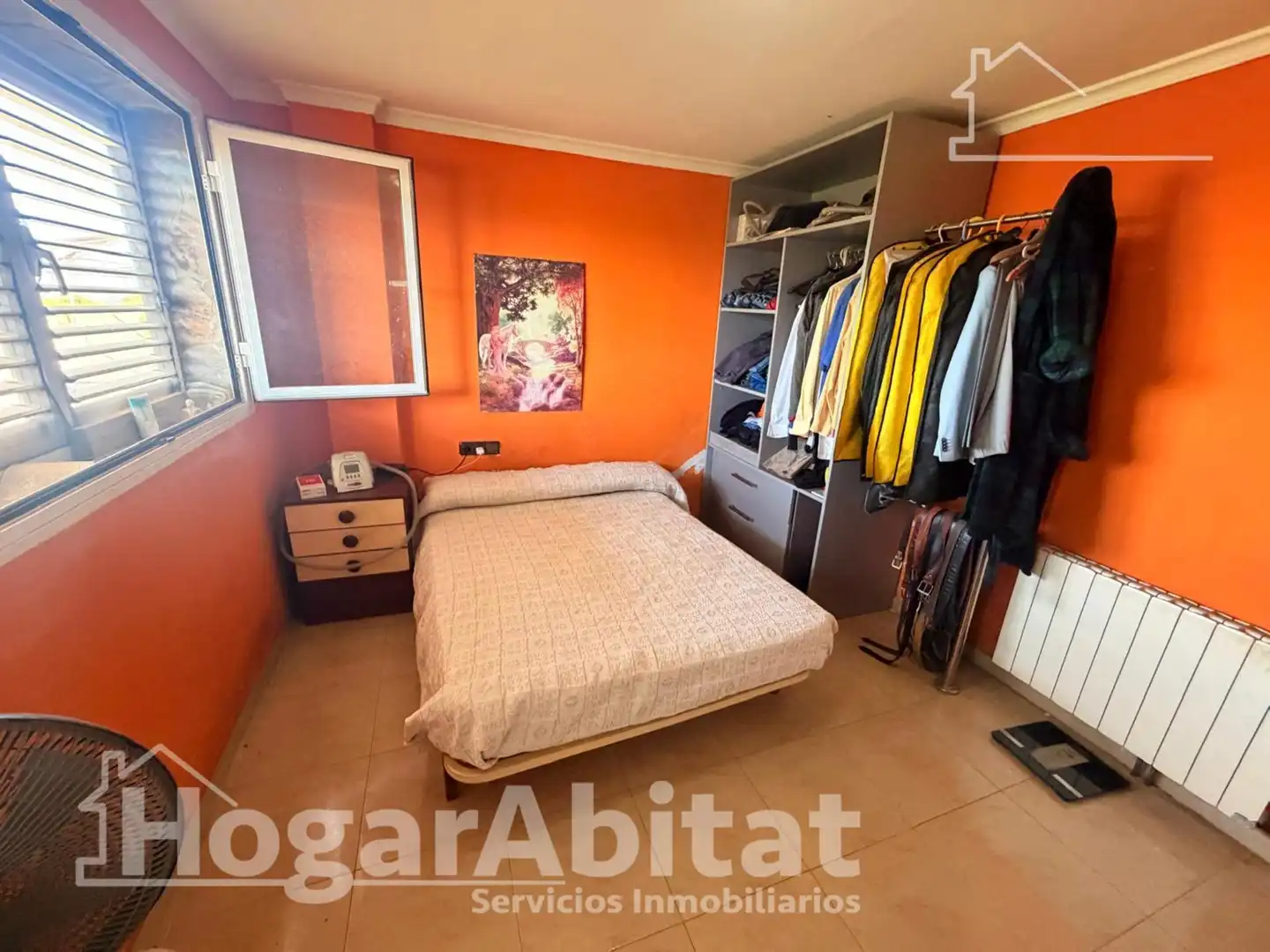 Habitación de Casa o chalet en venta en Chiva con Aire acondicionado, Calefacción y Jardín privado