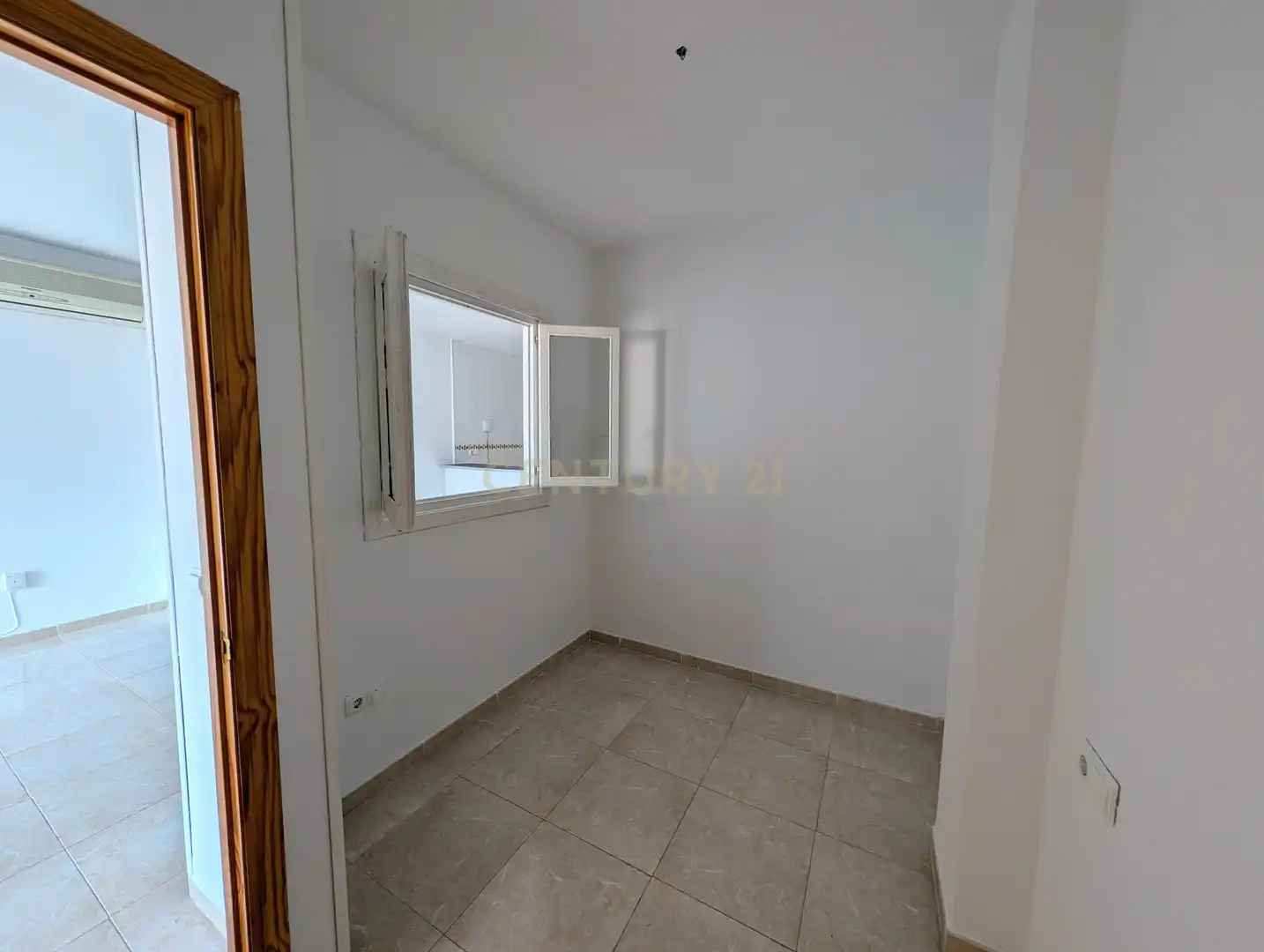 Flat for sale in El Ejido  with Air Conditioner and Balcony