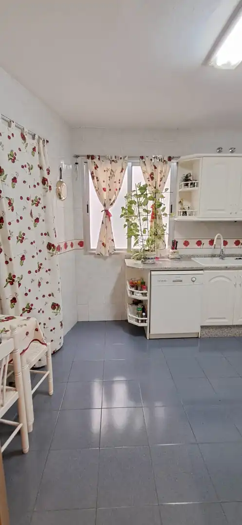 Cocina de Piso en venta en Ciudad Real con Aire acondicionado, Calefacción y Terraza