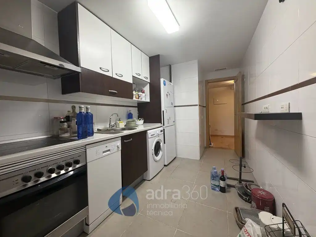 Cocina de Piso en venta en La Cava - Fardachón