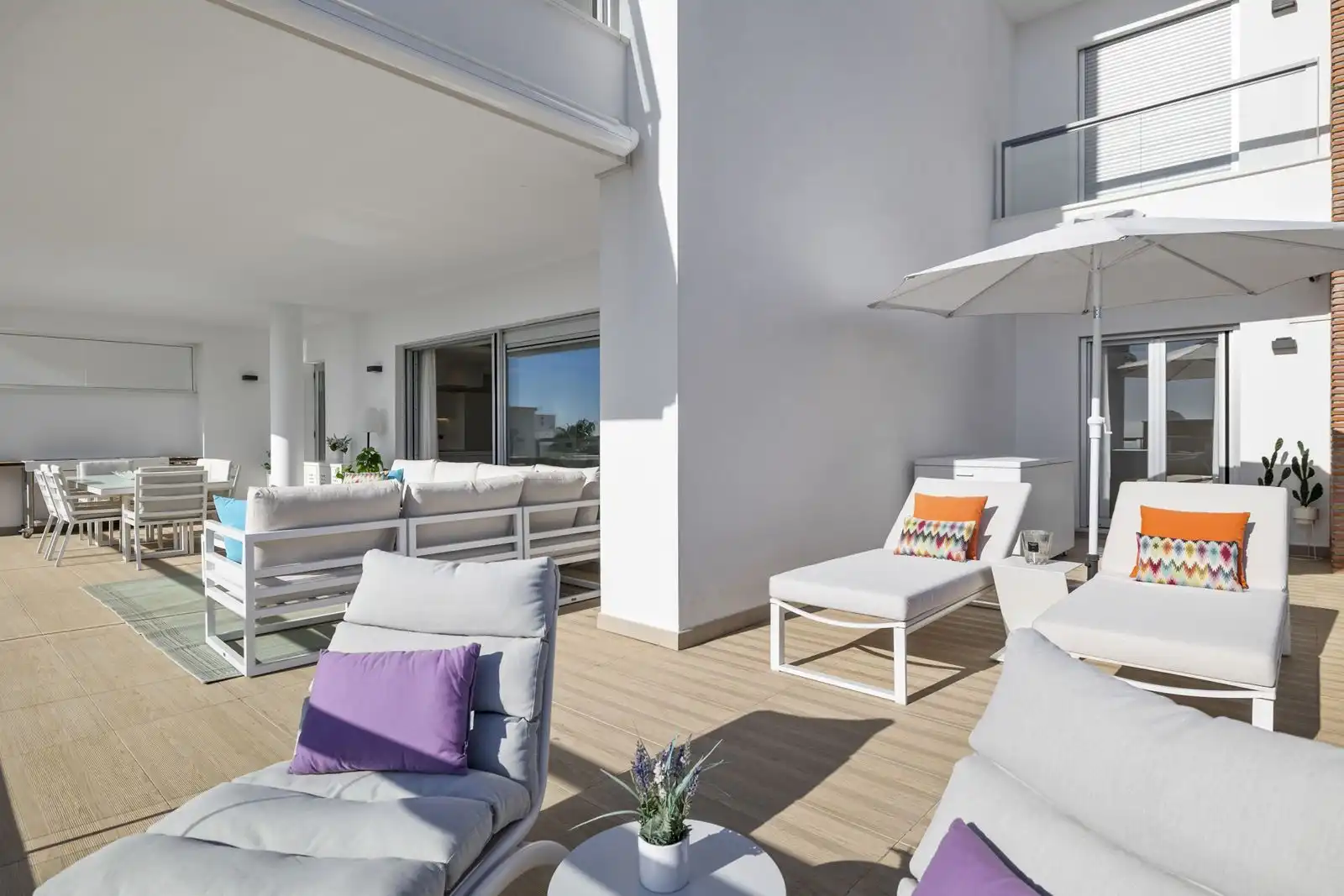 Apartamento con terraza en venta en Calle Los Arqueros 4, imagen 2