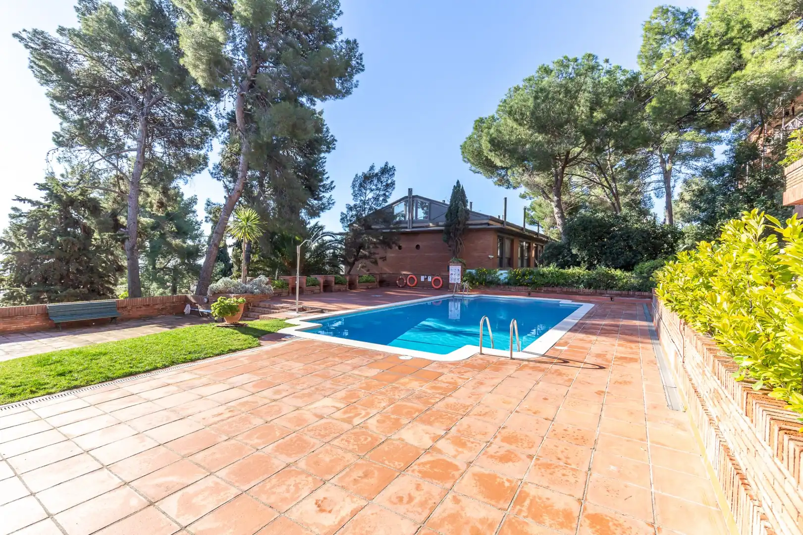 Piscina de Àtic en venda en Sant Just Desvern amb Aire condicionat, Calefacció i Terrassa