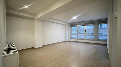 Foto 4 de Piso en venta en Pasadizo Pernas, Falperra - Santa Lucía, A Coruña Capital