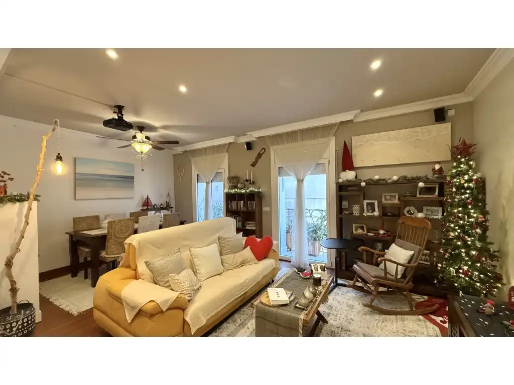 Sala de estar de Casa o chalet en venta en Castelló d'Empúries