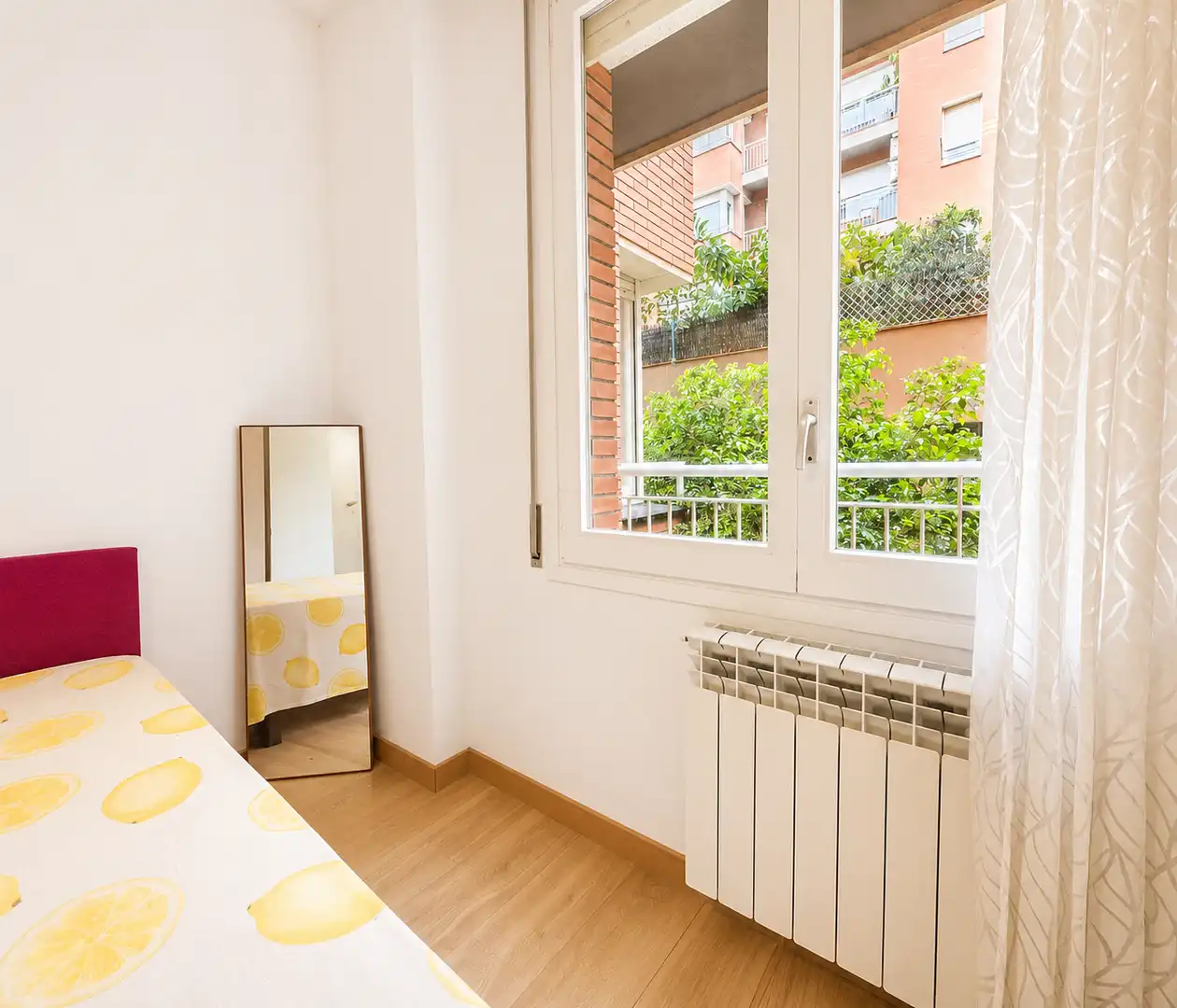 Bedroom of Flat for sale in Barcelona  with Air Conditioner, Heating and Furnished
