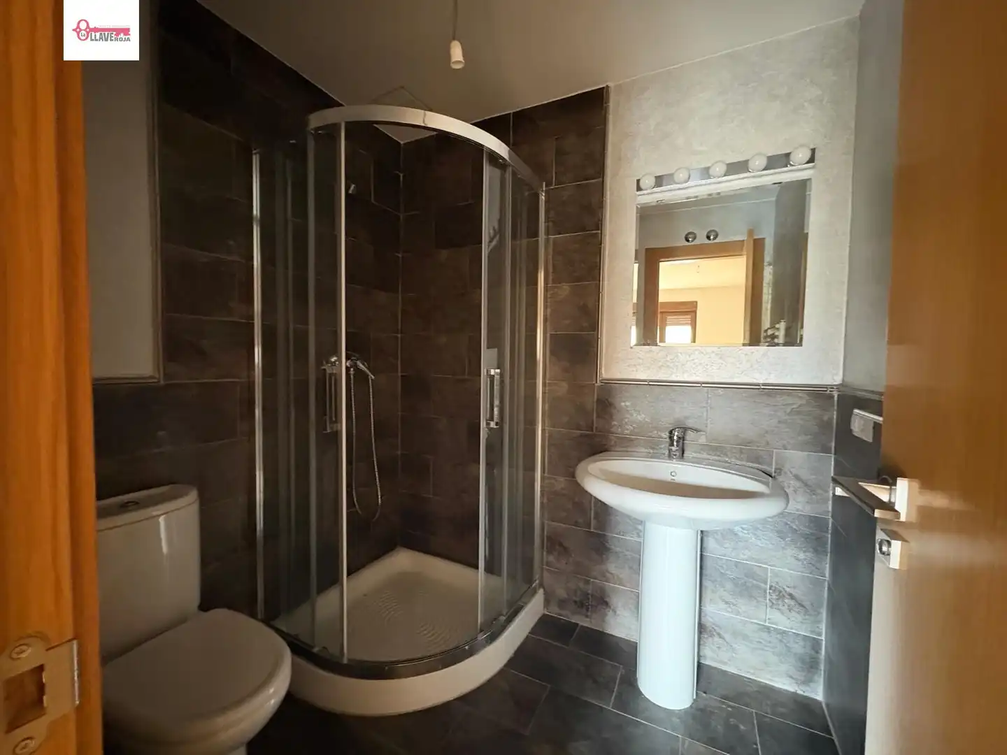 Baño de Casa o chalet en venta en Iglesias con Calefacción