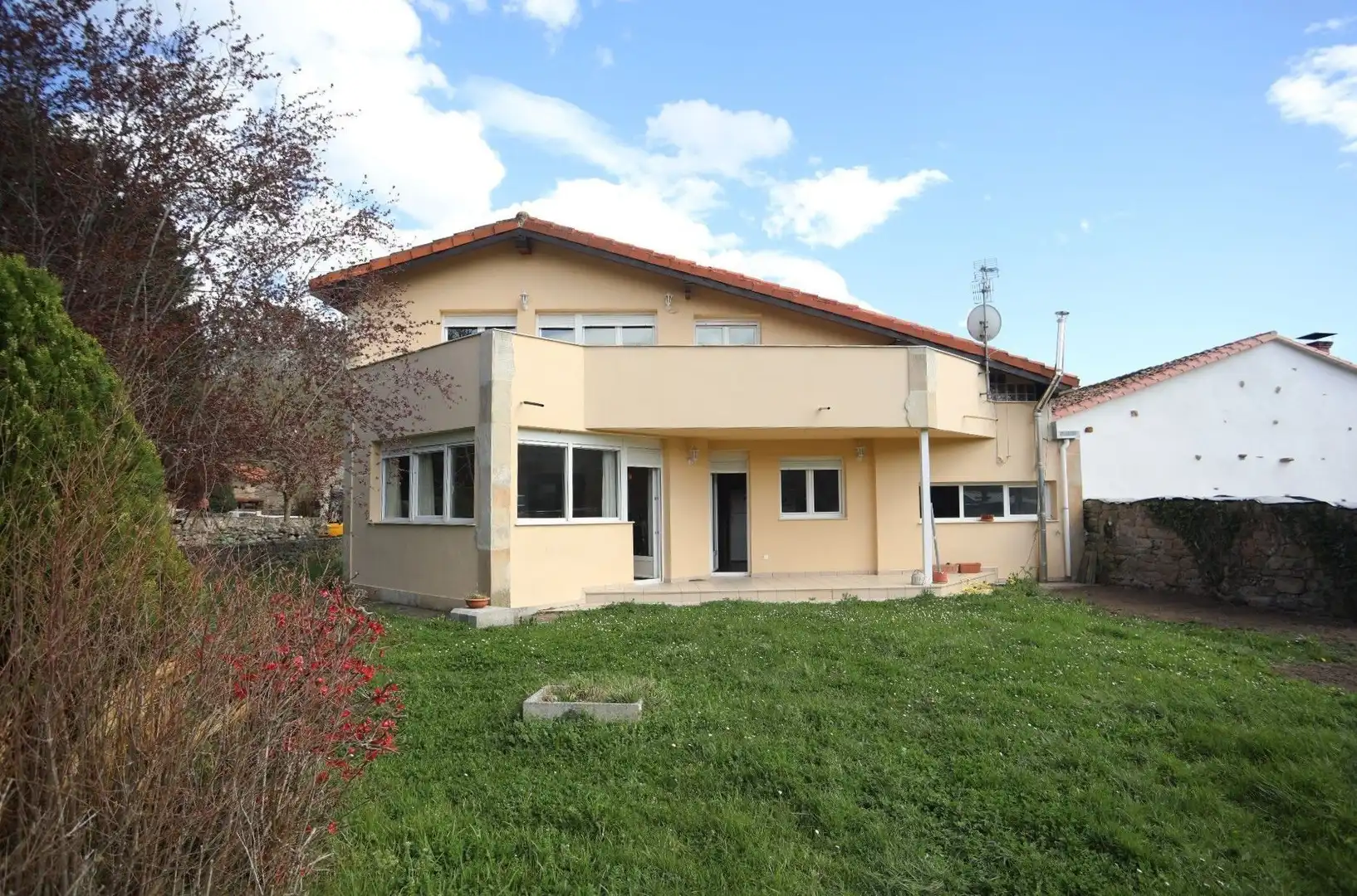 Casa con giardino in vendita a Santa Olalla, imagen 4