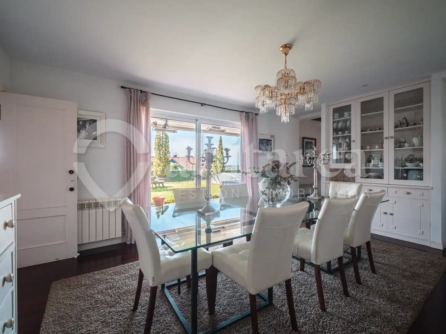 Comedor de Casa o chalet en venta en Piélagos con Calefacción, Jardín privado y Parquet