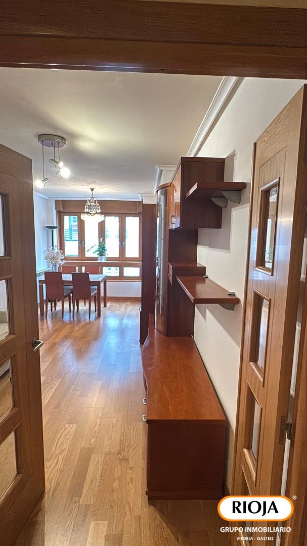 Flat for sale in Vitoria - Gasteiz  with Heating, Storage room and Furnished