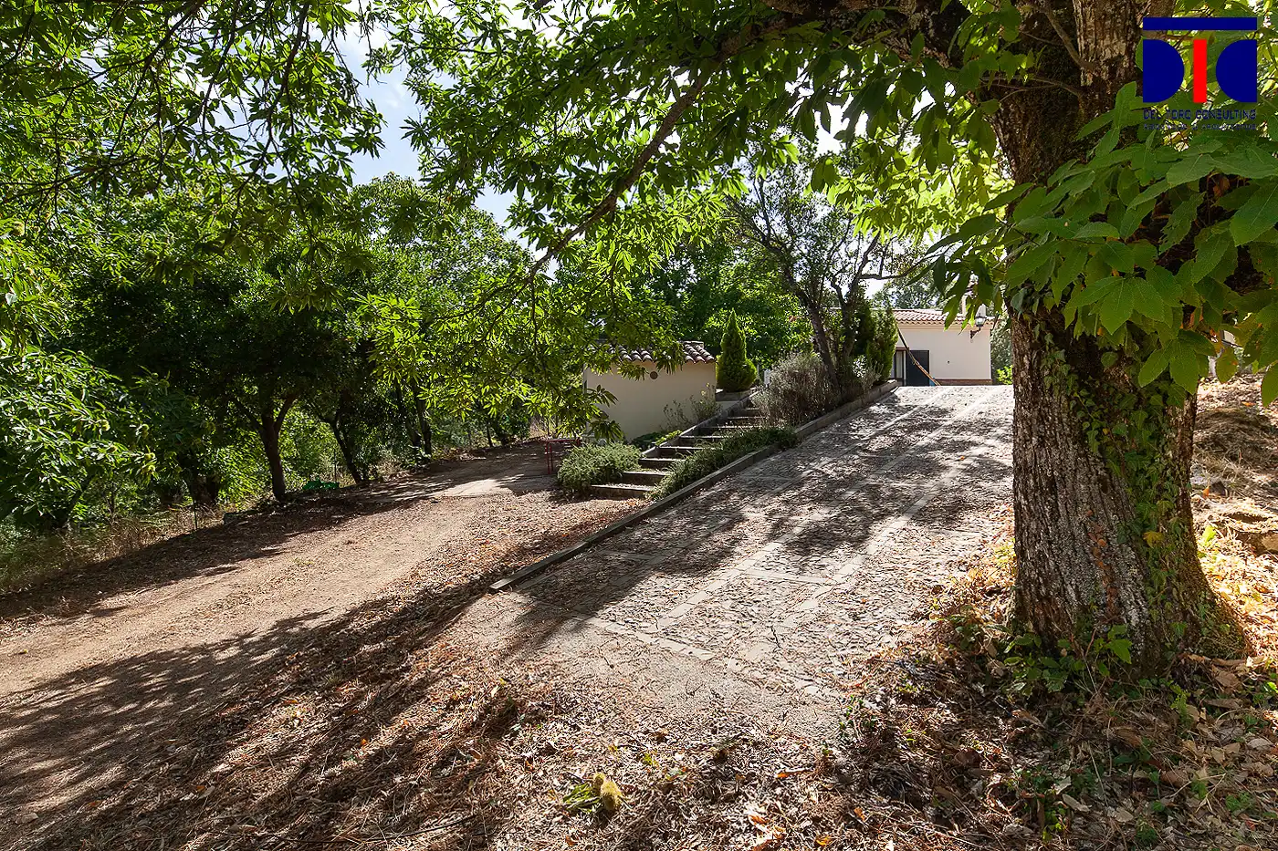 Vista exterior de Finca rústica en venta en Fuenteheridos con Aire acondicionado, Calefacción y Jardín privado