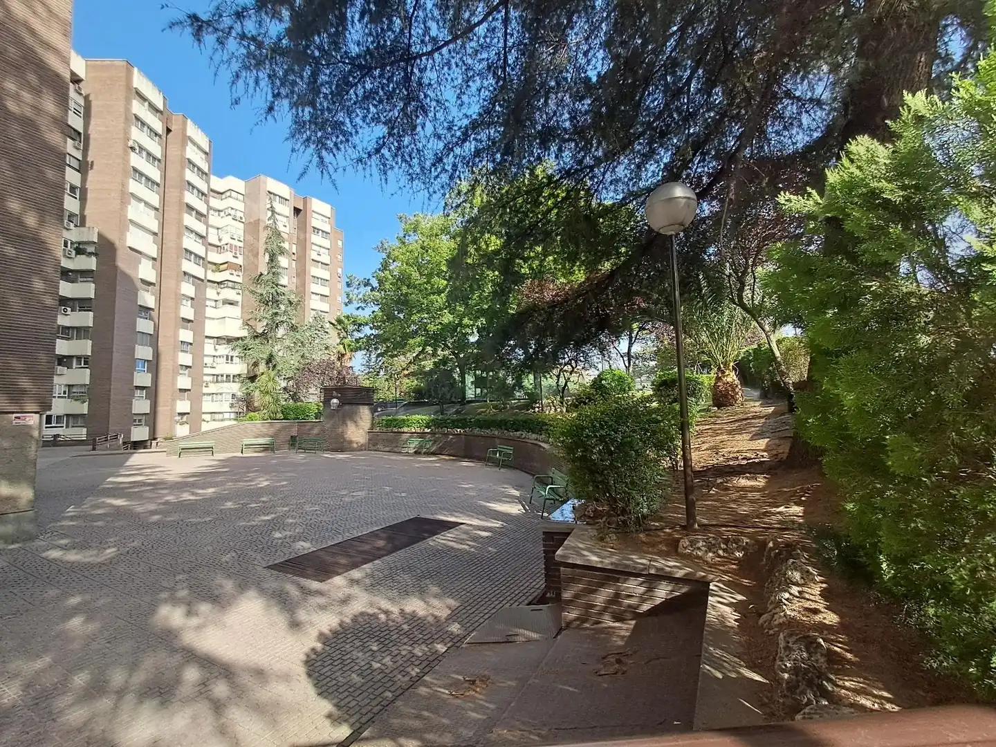 Exterior view of Flat for sale in Madrid  with Air Conditioner, Heating and Private garden