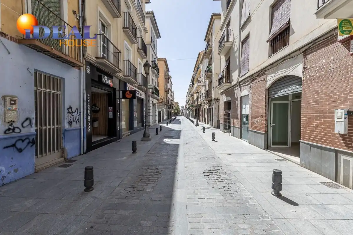 Locale commerciale in vendita a Calle Real 7, imagen 3