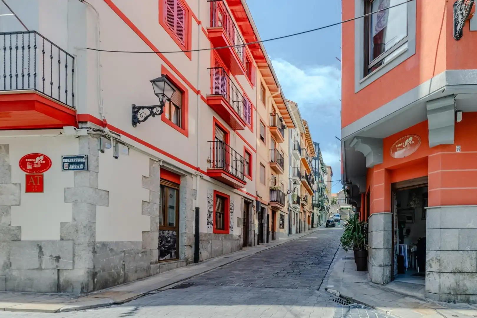 Vista exterior de Pis en venda en Bermeo amb Calefacció i Balcó