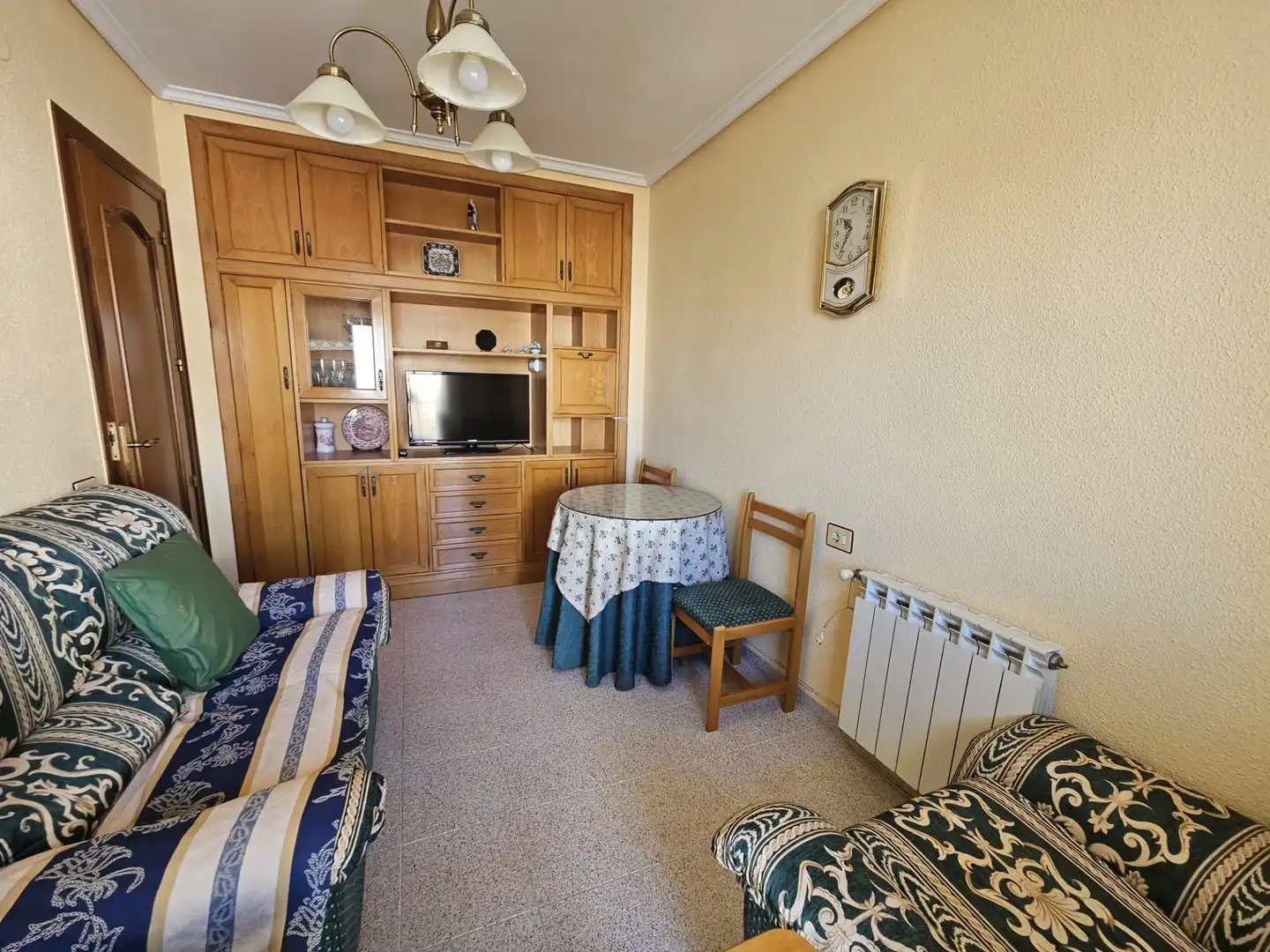 Wohnzimmer von Wohnung zum Verkauf in Castellón de la Plana / Castelló de la Plana mit Heizung, Möbliert und Ofen