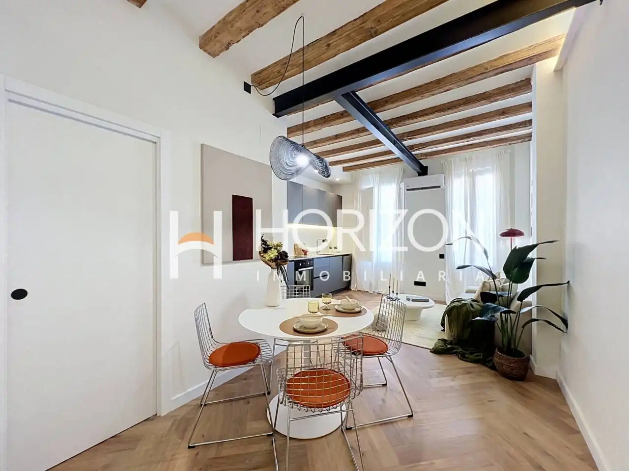Wohnzimmer von Wohnung zum Verkauf in Barcelona mit Klimaanlage, Heizung und Möbliert