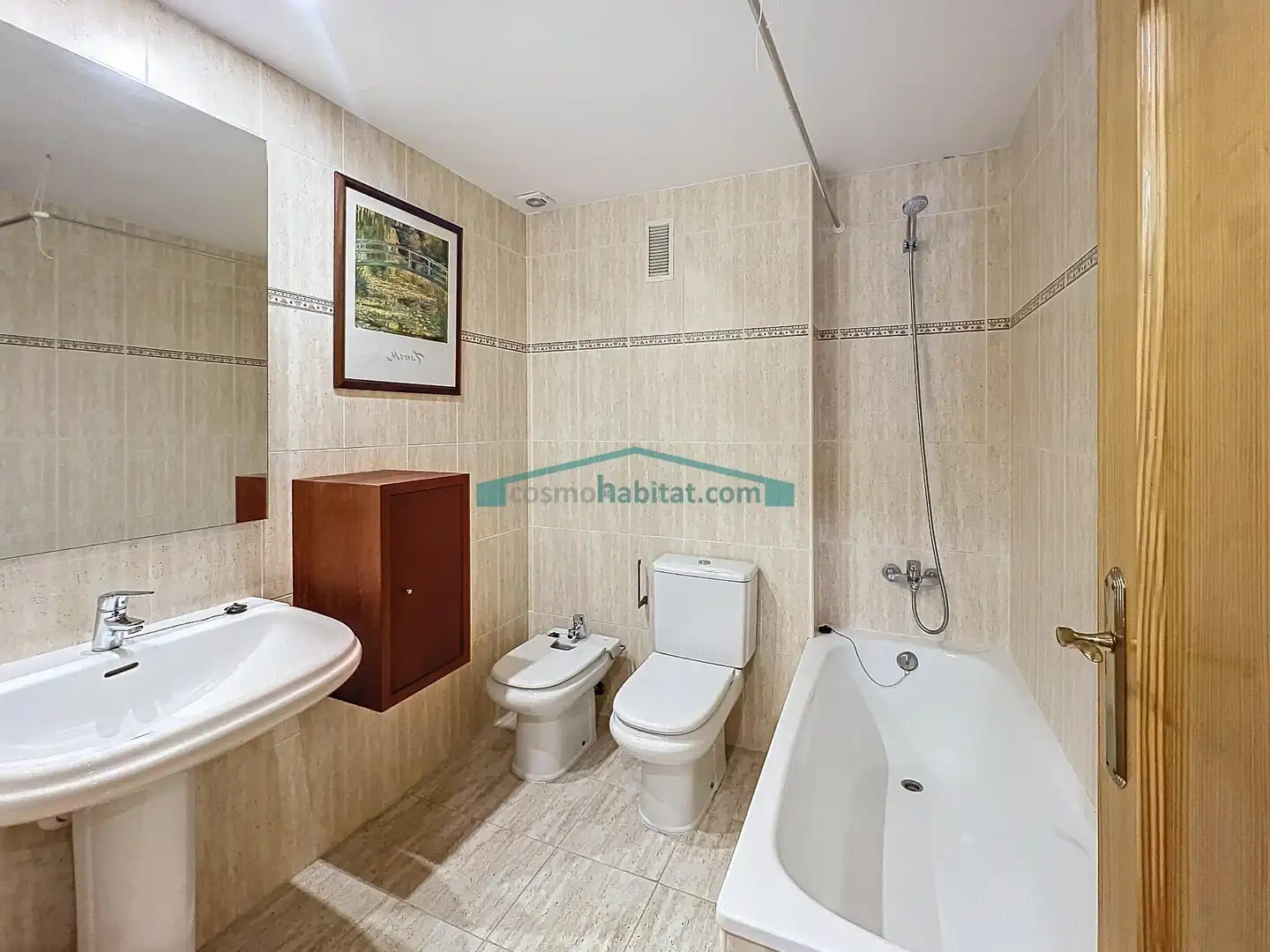 Badezimmer von Wohnung zur Miete in L'Eliana mit Klimaanlage, Heizung und Privatgarten