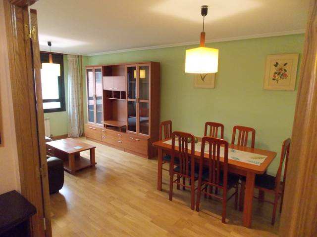 Piso en Venta en Calle Villafranca de Duero en Las Villas - Valparaiso - El Peral