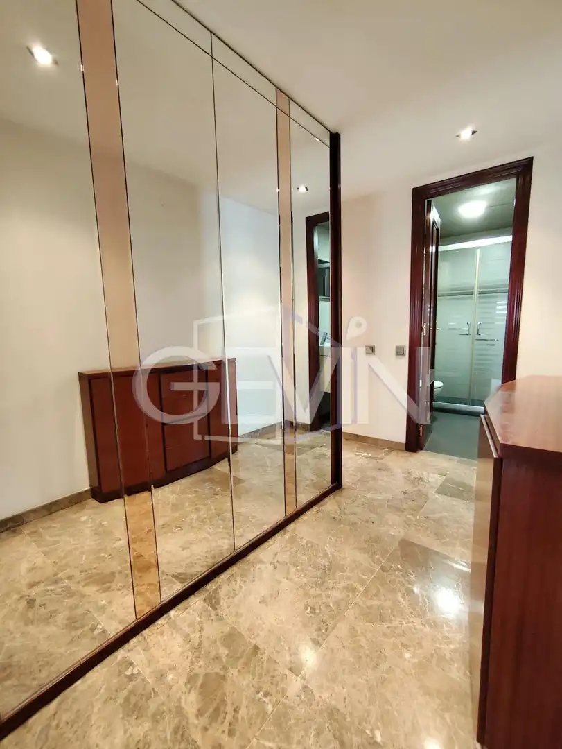 Baño de Piso en venta en La Llagosta con Calefacción