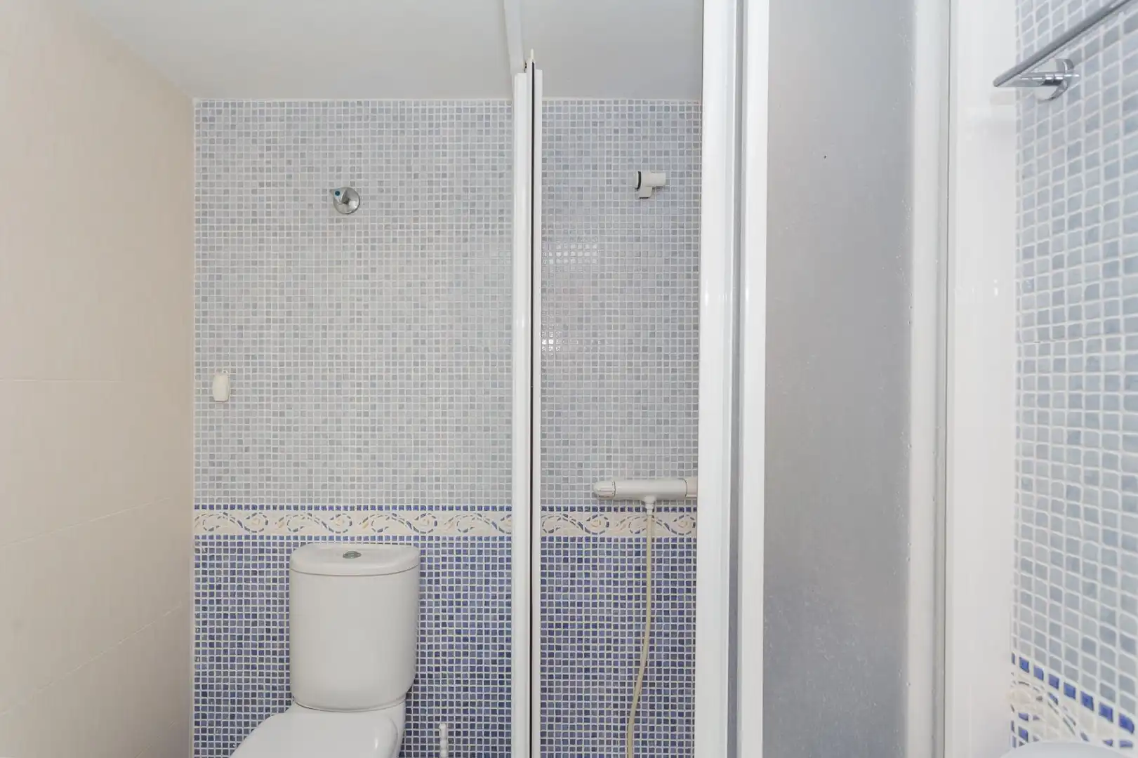 Bathroom of Detached homes for sale in Xeraco  with Air Conditioner, Heating and Terrace
