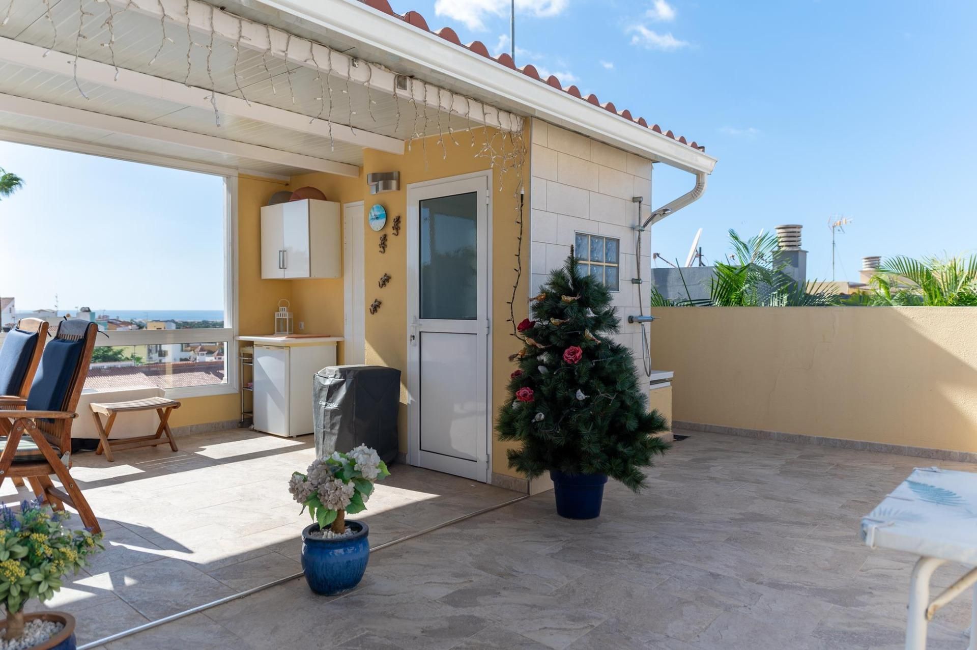 Balcony of House or chalet for sale in San Bartolomé de Tirajana  with Air Conditioner and Terrace