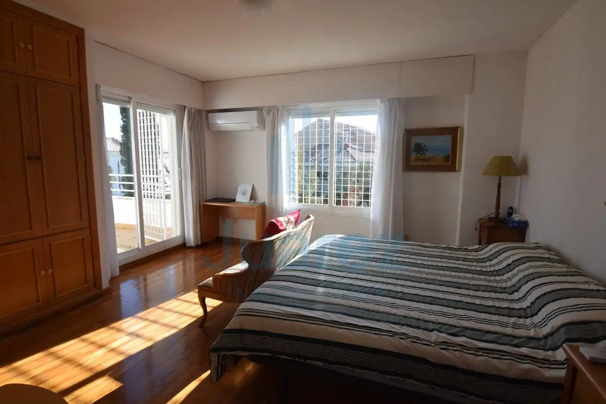Bedroom of Houses for sale in Mutxamel  with Air Conditioner, Heating and Parquet flooring