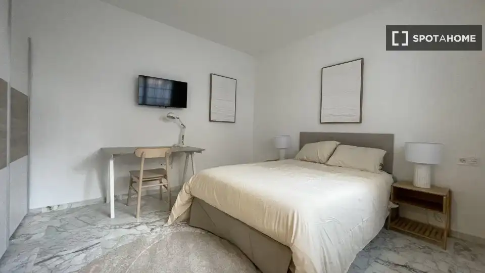 Habitación de Piso de alquiler en Málaga con Aire acondicionado, Calefacción y Amueblado