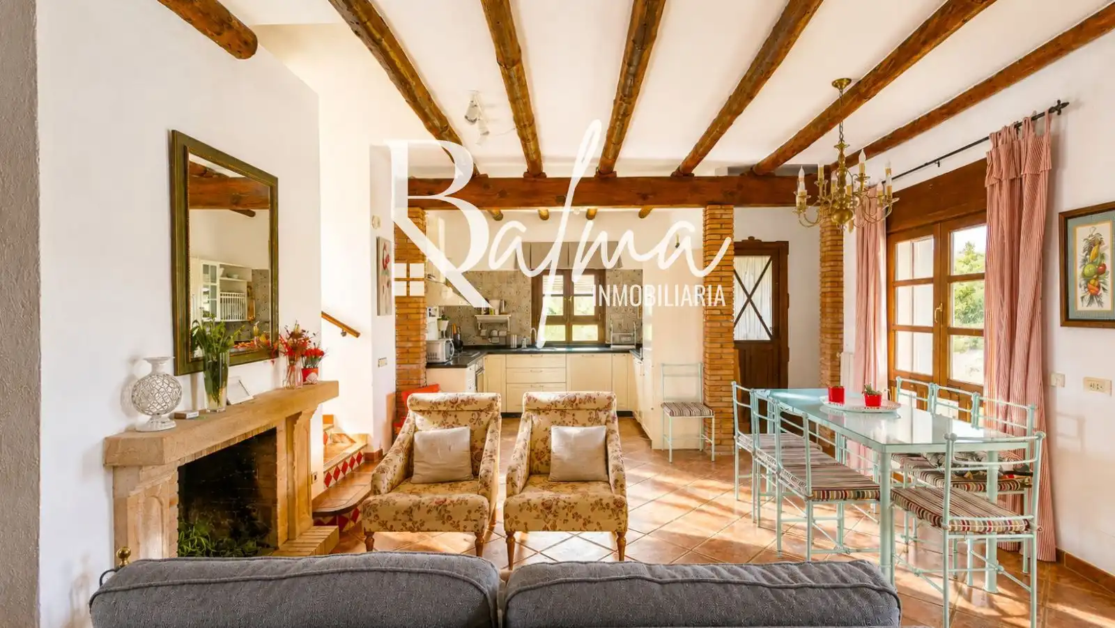 Detached house with pool for sale in Casco Histórico, imagen 13