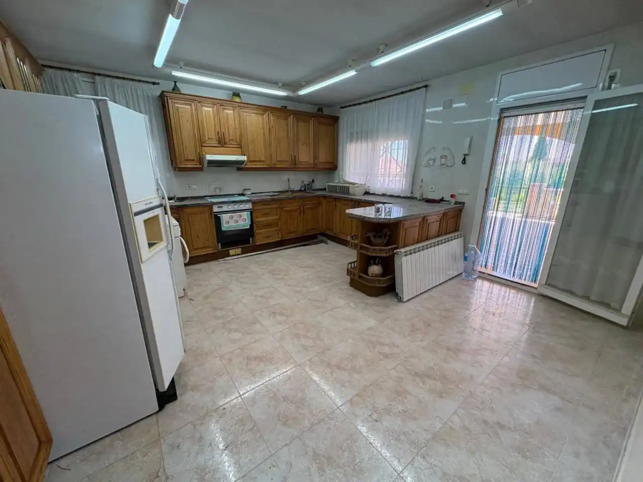 Cocina de Casa o chalet en venta en Torredembarra con Aire acondicionado, Calefacción y Jardín privado