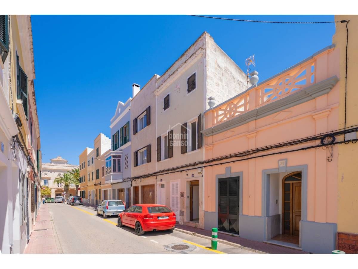 Vista exterior de Pis en venda en Ciutadella de Menorca amb Terrassa