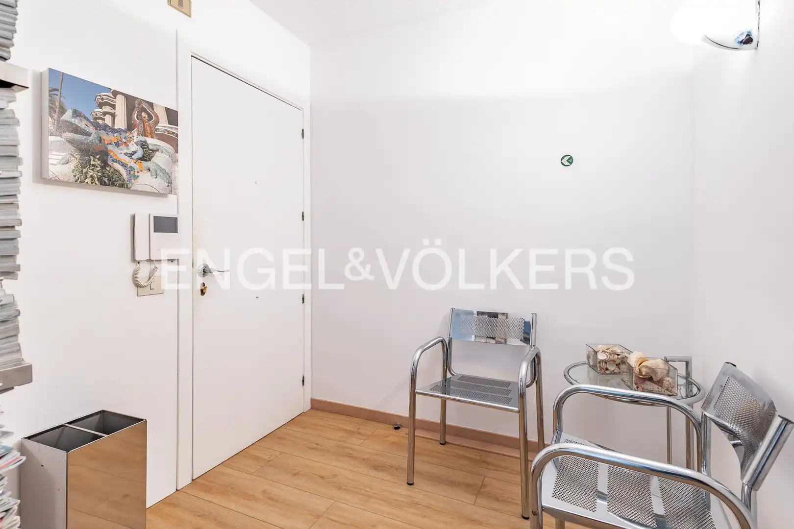 Piso en venta en Barcelona con Calefacción y Parquet